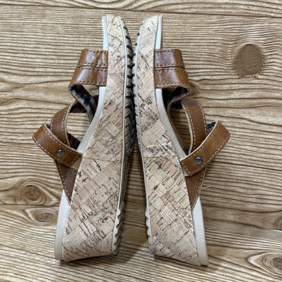 Crocs A-Leigh Cork Brown Wedge Sandals‎ Women Sz 6 Brown Leather Strappy Shoes - Picture 4 of 6